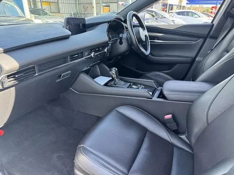Mazda MAZDA3 Fastback