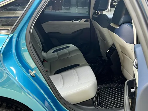 Geely Preface (Xingrui)