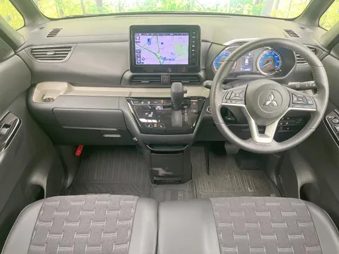 Mitsubishi Delica Mini