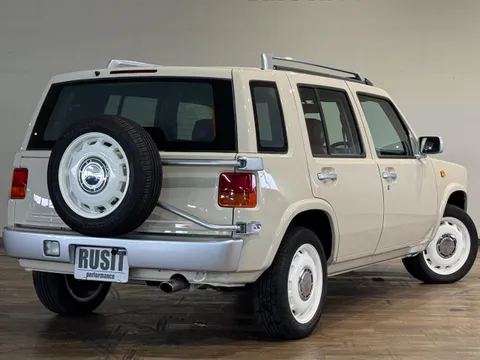 Nissan Rasheen