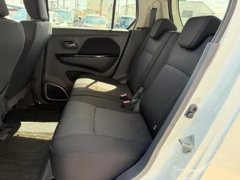 Suzuki Wagon R Stingray