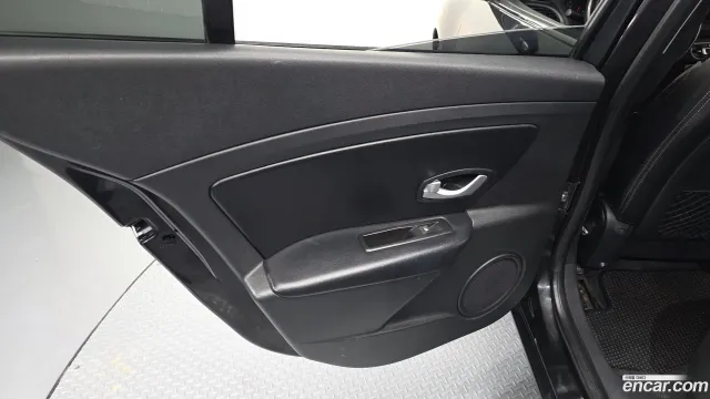 Renault SM3