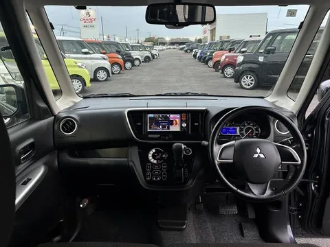 Mitsubishi eK Space Custom