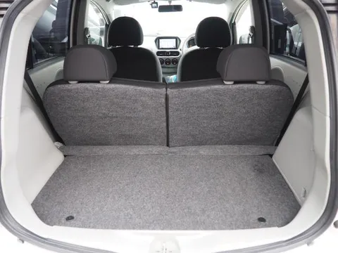 Mitsubishi I