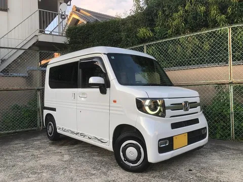 Honda N-VAN Plus Style
