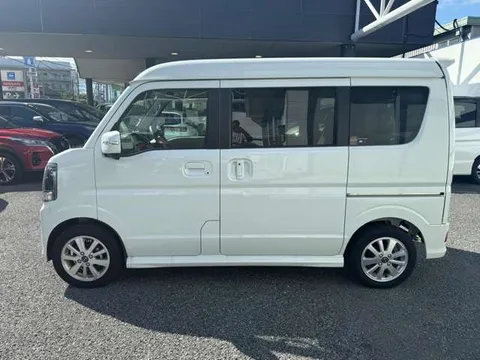 Nissan Clipper Rio