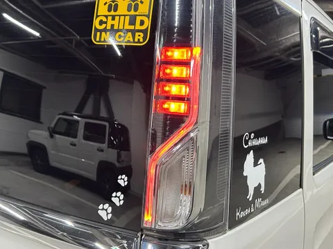Suzuki Spacia Custom