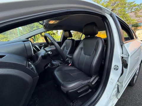 Chery Arrizo 5