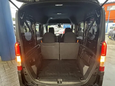 Honda N-VAN Plus Style