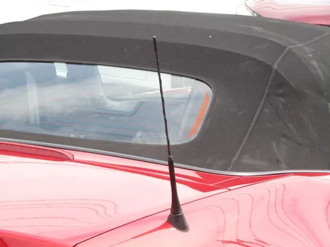 Mazda MX-5 (Roadster)