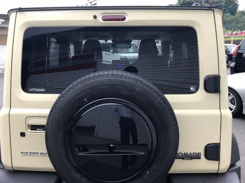 Suzuki Jimny Nomade