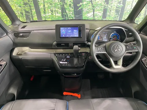 Mitsubishi Delica Mini