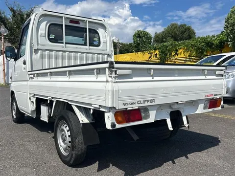 Nissan Clipper Truck