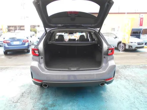 Subaru Levorg Layback