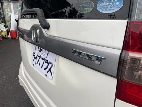 Honda Zest