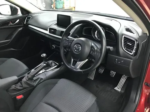 Mazda Axela Sport