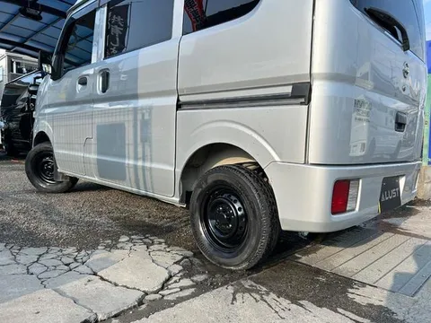 Nissan Clipper