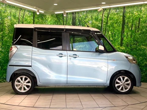 Nissan Dayz Roox