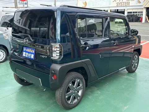 Daihatsu Taft