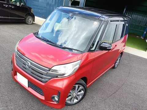 Nissan Dayz Roox