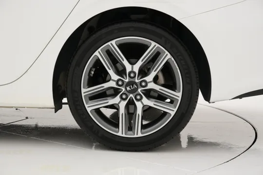 Kia Cerato (K3)