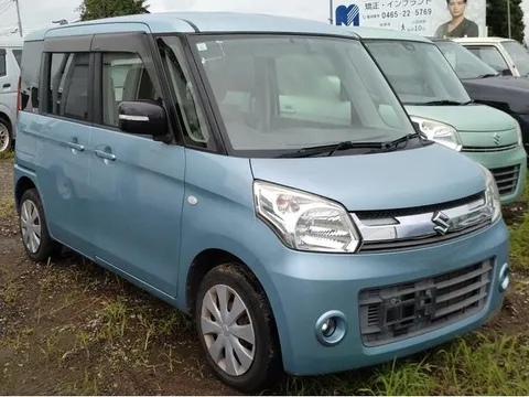 Suzuki Spacia
