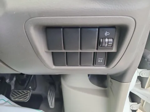 Nissan Clipper