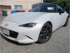 Mazda MX-5 (Roadster)