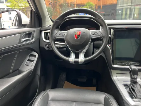 Roewe RX5
