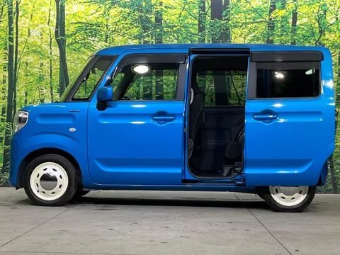 Suzuki Spacia