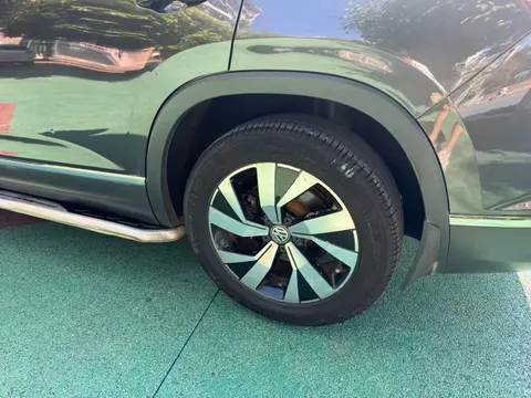 Volkswagen Tayron