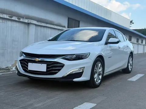 Chevrolet Malibu XL