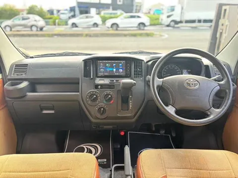 Toyota TownAce Van