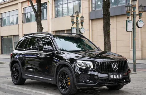 Mercedes-Benz Mercedes-Benz GLB