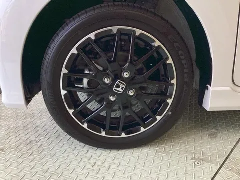 Honda N-WGN Custom