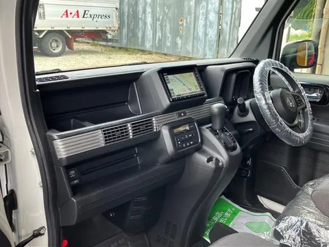 Honda N-VAN Plus Style