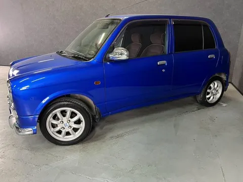 Daihatsu Mira Gino