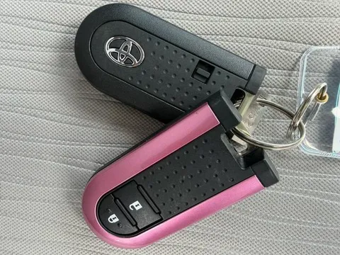 Toyota Pixis Epoch