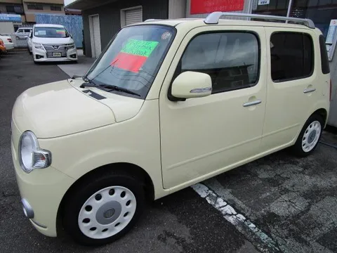 Daihatsu Mira Cocoa