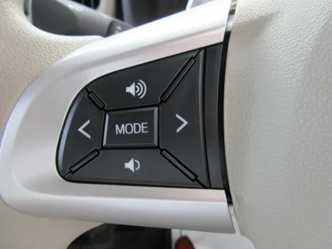 Daihatsu Mira Tocot