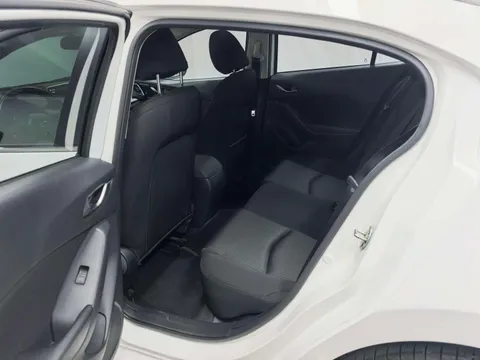 Mazda Mazda 3