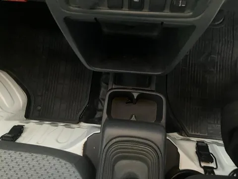 Nissan Clipper Truck