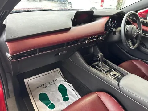 Mazda MAZDA3 Fastback