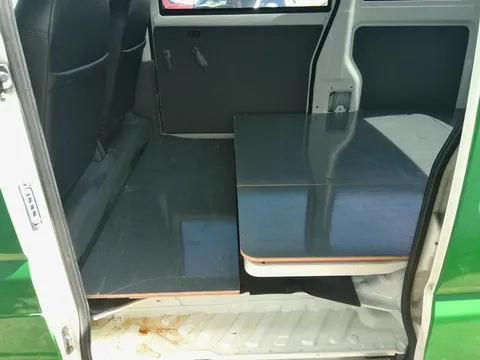 Mitsubishi Minicab Van