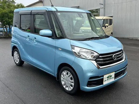 Nissan Dayz Roox