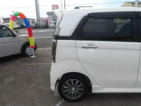Honda N-WGN Custom