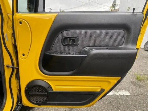 Daihatsu Naked