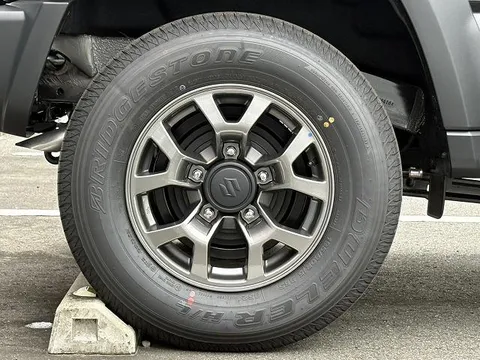 Suzuki Jimny Nomade