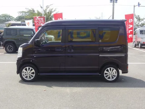 Nissan Clipper Rio