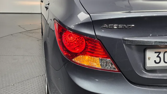 Hyundai Accent